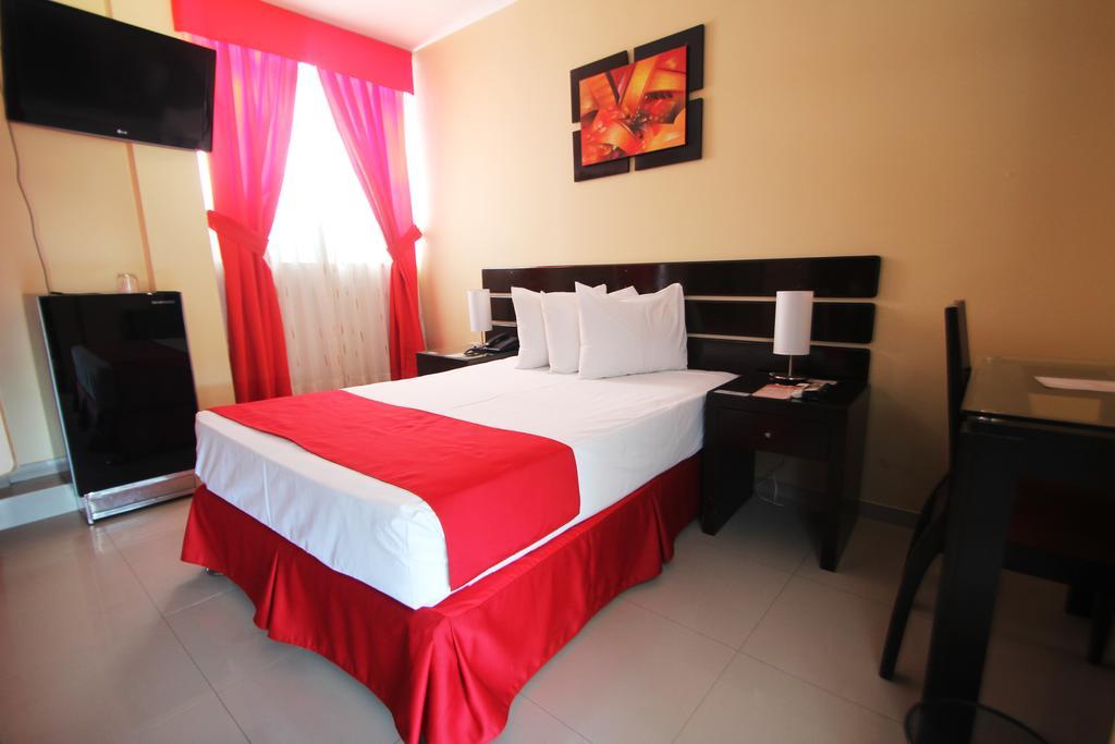 Hotel B´liam Tumbes Extérieur photo